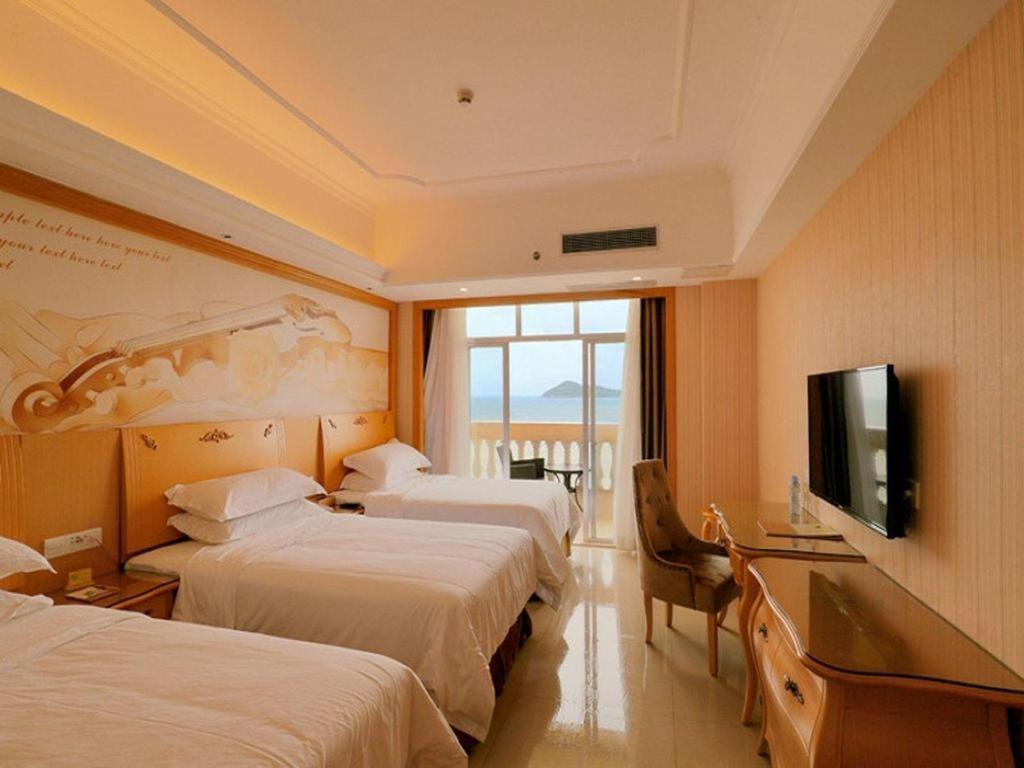 Vienna Classic Hotel Guangdong Yangxi Moon Bay Luaran gambar